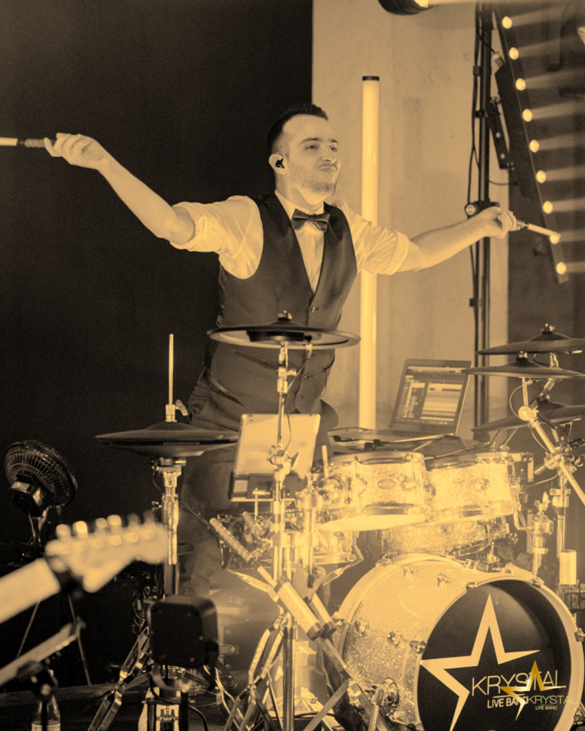 Krystal Live Band Julien